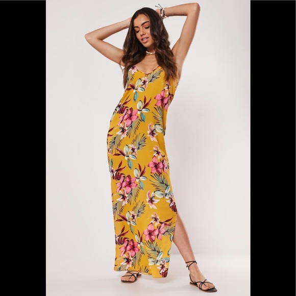 Missguided Yellow Floral Strappy Side Split Maxi - Picture 2 of 11